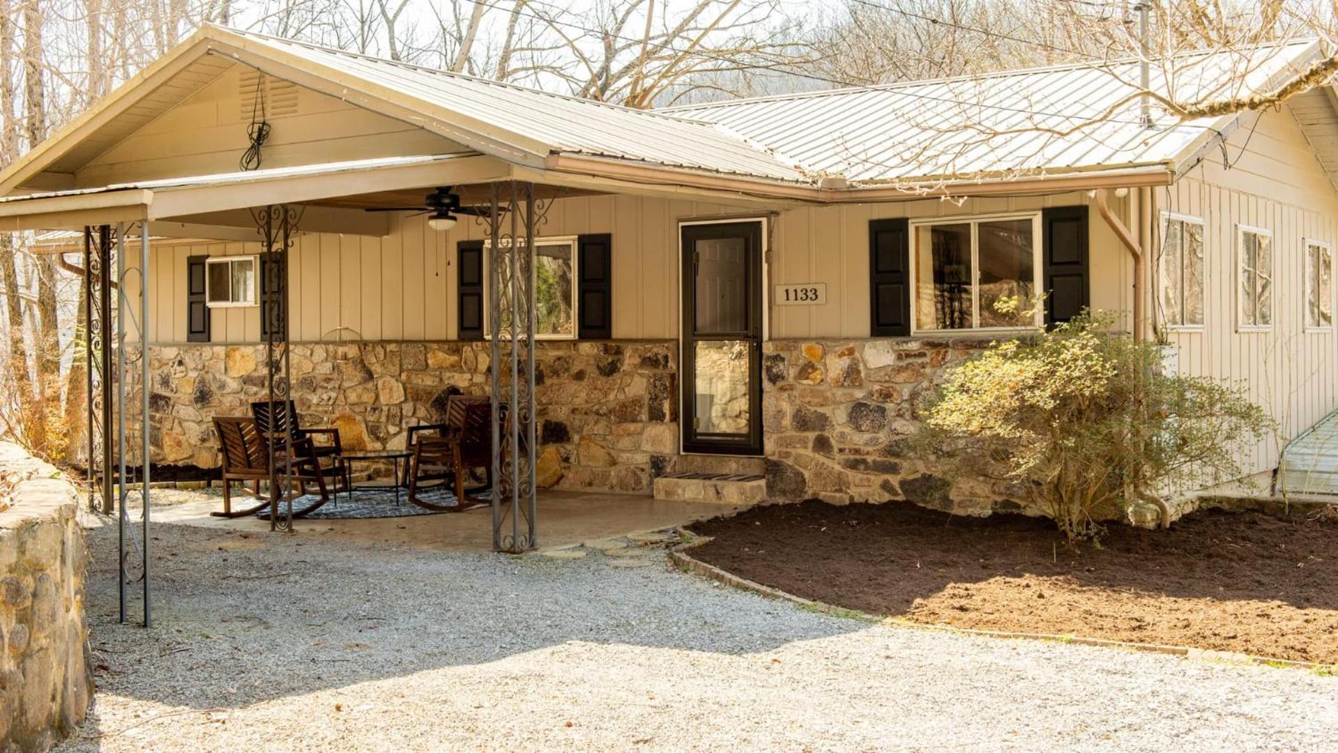 Little Smoky Retreat , 3 Bedroom , Close To Downtown Gatlinburg And Pigeon Forge Esterno foto